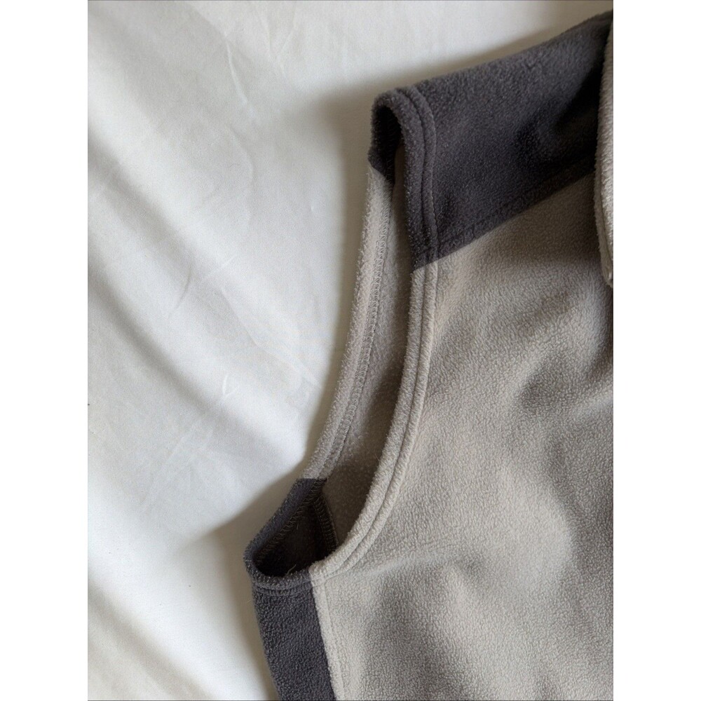Columbia Vest Men's Large Two Tone Tan Gray Outdoor Fleece Sleeveless Zip - Picture 3 of 12